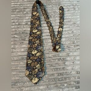 Cambridge classic silk Imports 62” men’s neck Tie Vintage